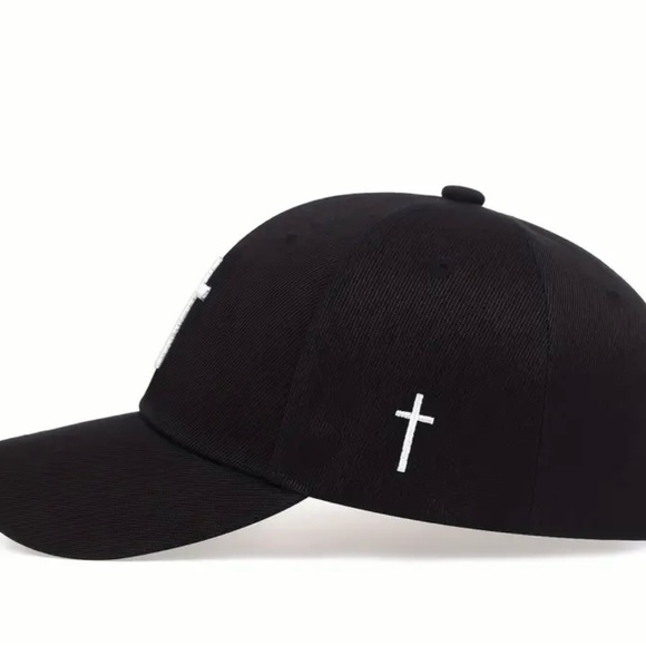 Baseball Cap with White Embroidered Cross - Quality - Unisex - 2 colors - Picture 6 of 10